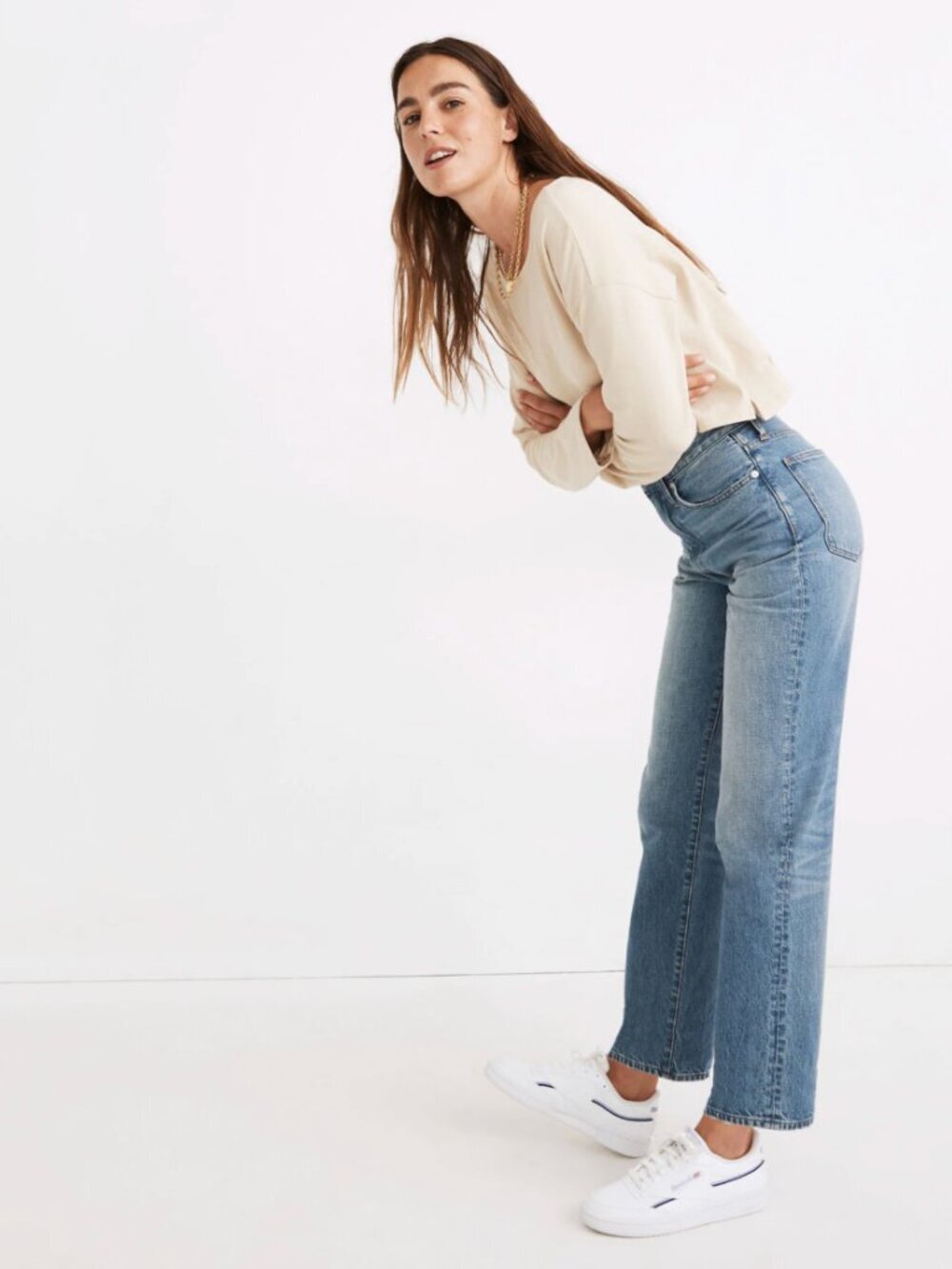 Madewell The Perfect Vintage Straight Jean (30) - Picture 2 of 7